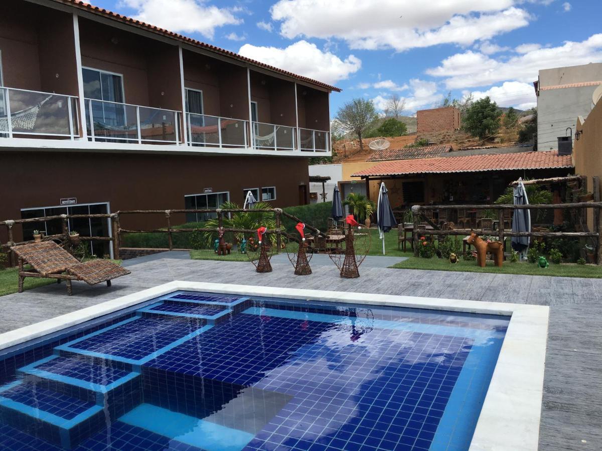 Hotel Virgulino Olho d'Agua do Casado ภายนอก รูปภาพ